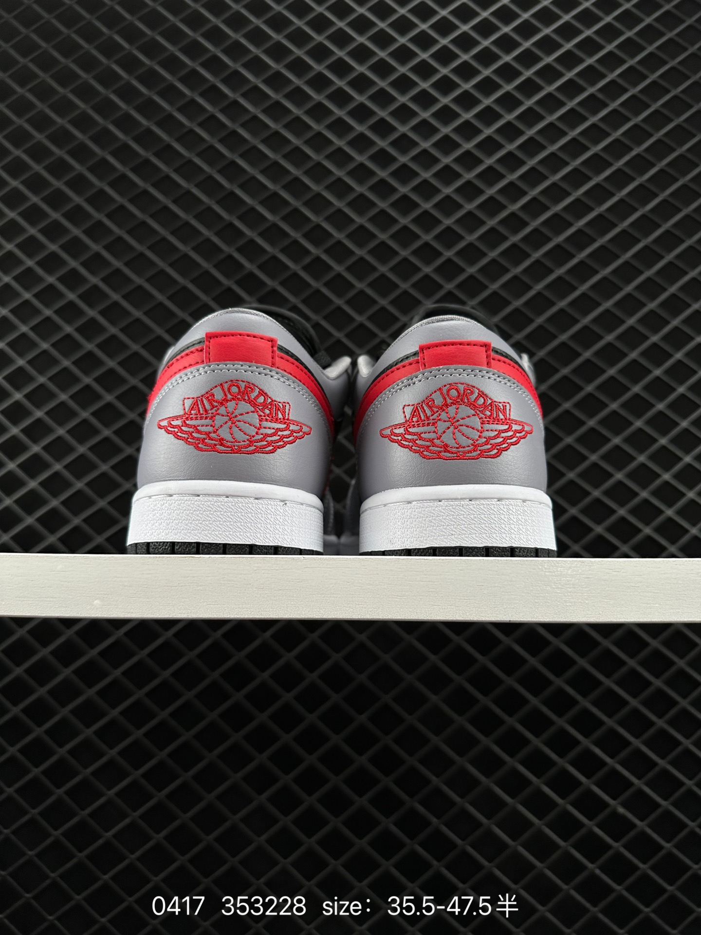 Nike Air Jordan 1 Low GS”Smoke Grey Red Black“